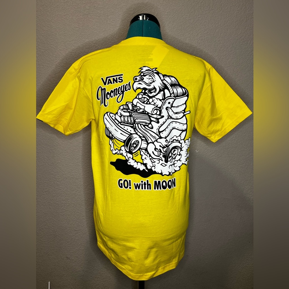 Vans mooneyes tee shirt mens Small NWT rare